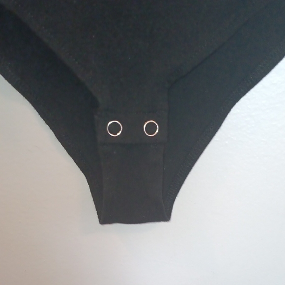 A New Day Black Fitted Long Sleeve Bodysuit. #15B - Picture 4 of 8